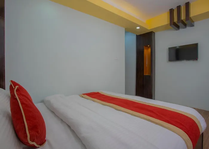 Oyo 260 Cultural Hotel 3*